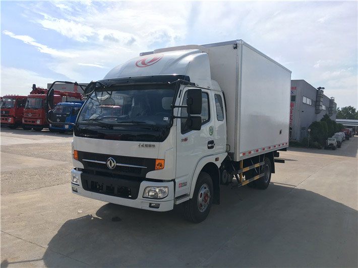 東風(fēng)凱普特冷藏車3.8米