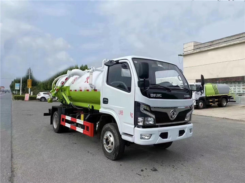 東風13方吸污車采用國六排放標準得信賴的好產品