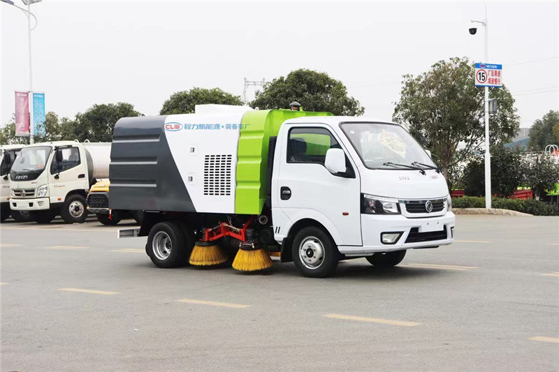 東風途逸微卡國六掃路車有純電動、汽油、柴油三種動力可供選擇
