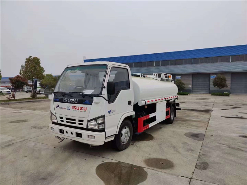 運水車與灑水車到底有什么區別